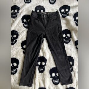 Black crop super stretch jeggings